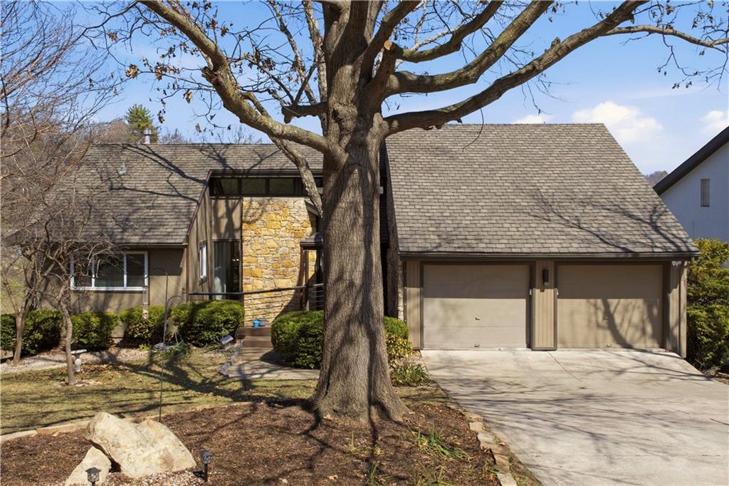 222 Northwest Locust Street Lee's Summit, MO 64064 - Photo 7 of 67