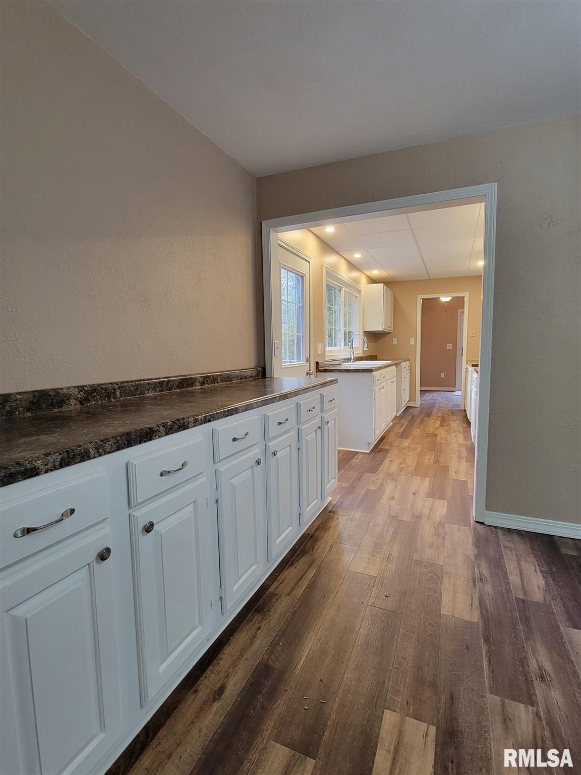 13851 North Manito Road Manito, IL 61546 - Photo 16 of 45 Gallery Image 16