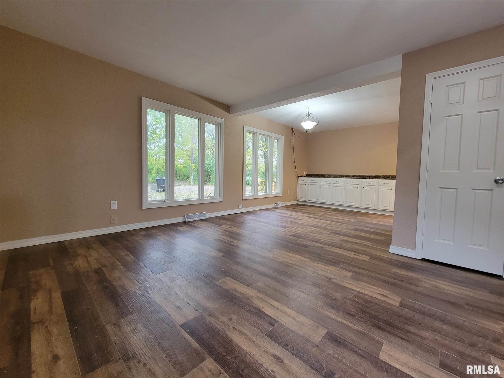13851 North Manito Road Manito, IL 61546 - Photo 8 of 45 Gallery Image 8
