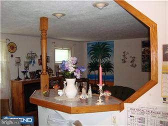 11717 Telfair Road Philadelphia, PA 19154 - Photo 3 of 12 Gallery Image 3