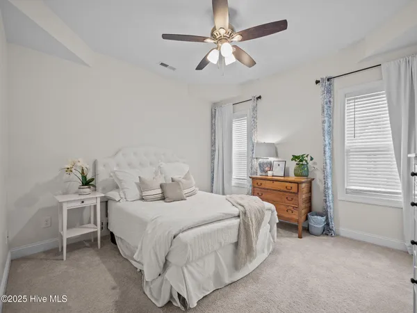 $2,250 | 102 Moonstone Court, Jacksonville, NC 28546