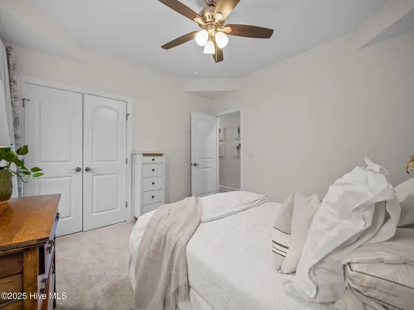 $2,250 | 102 Moonstone Court, Jacksonville, NC 28546