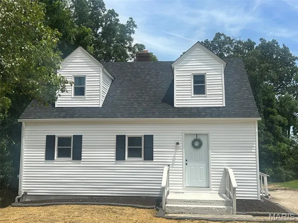 $159,900 | 2825 Gerson Avenue, Godfrey, IL 62035