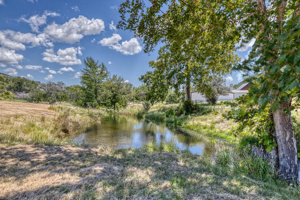 2242 Patterson Creek Road Leakey, TX 78873 - Photo 7 of 72 Gallery Image 7