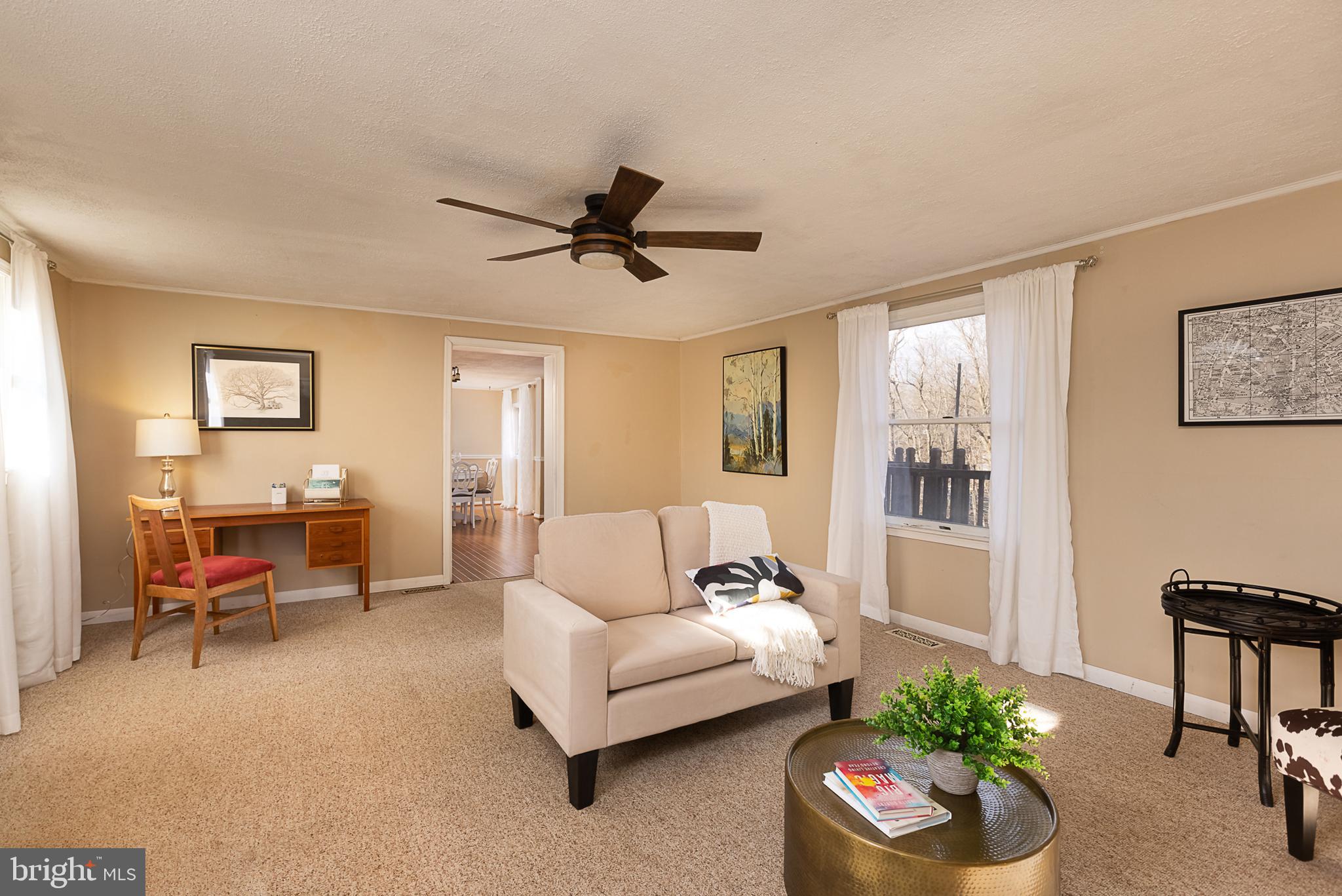 2746 Cedarhurst Road Finksburg, MD 21048 - Photo 15 of 30 Living Room (alt view)