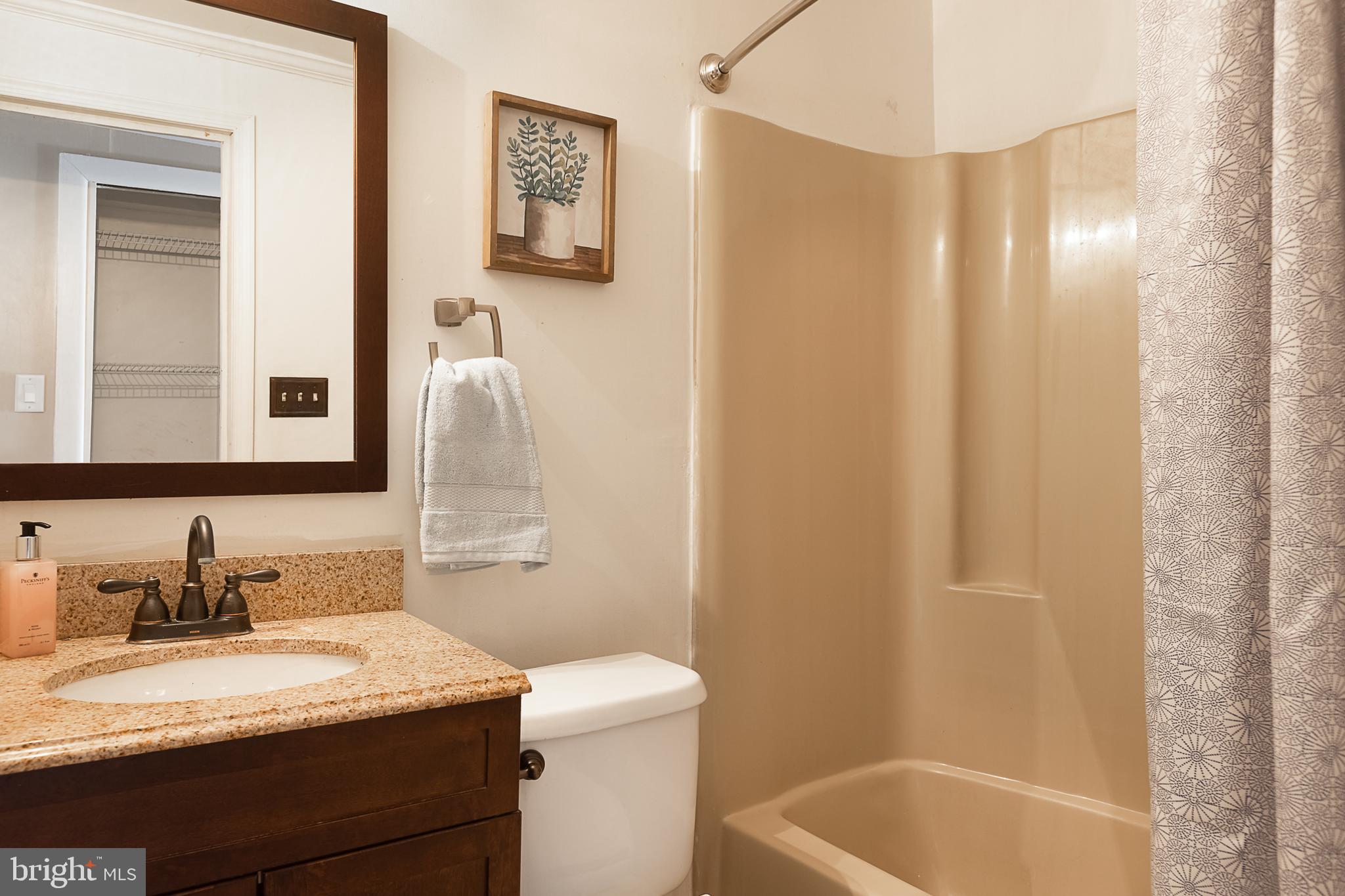 2746 Cedarhurst Road Finksburg, MD 21048 - Photo 10 of 30 Bathroom