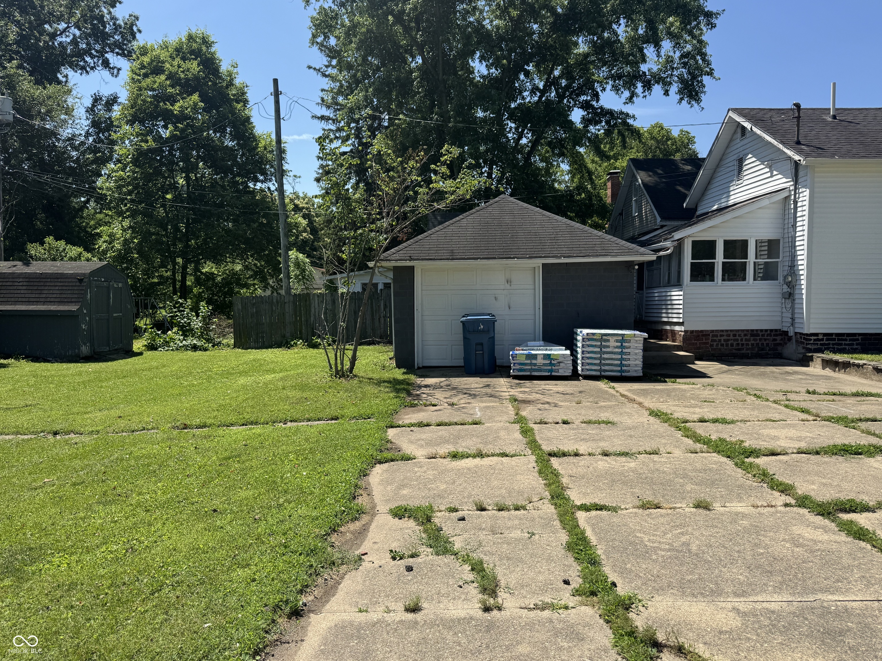 206 6th Street Covington, IN 47932 - Photo 3 of 18
