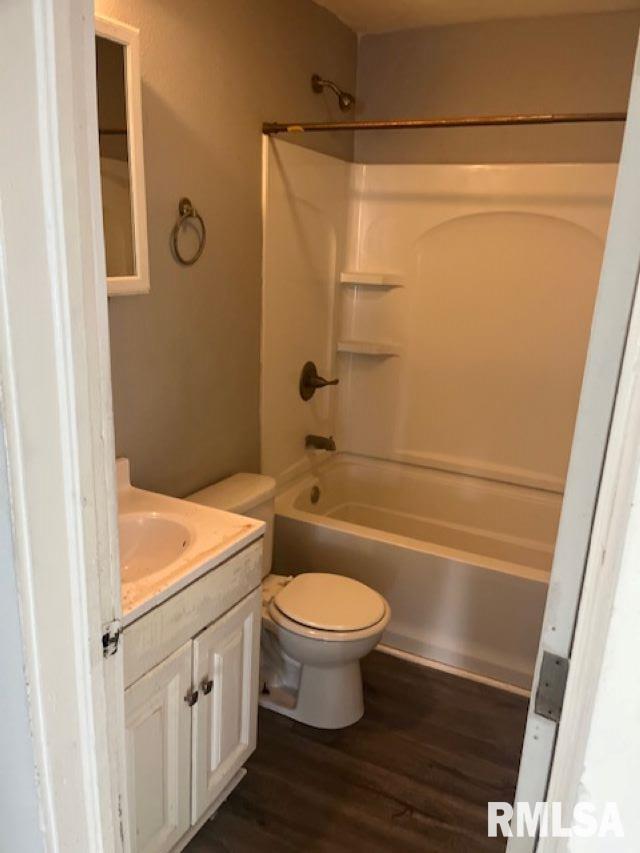 1015 Arlington Court Davenport, IA 52803 - Photo 10 of 17