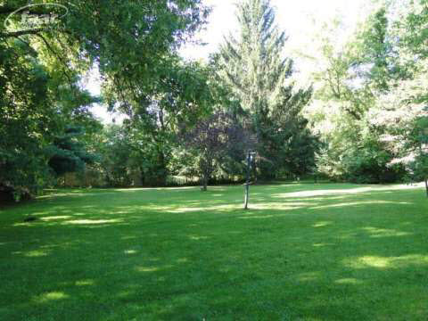 9494 East Mt Morris Road Davison, MI 48423 - Photo 3 of 10 20367850-2.JPG