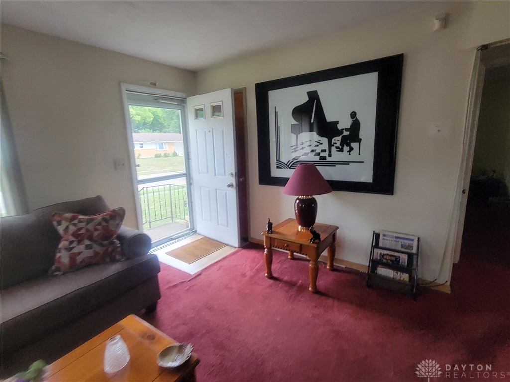 4060 Halworth Road Dayton, OH 45405 - Photo 10 of 16