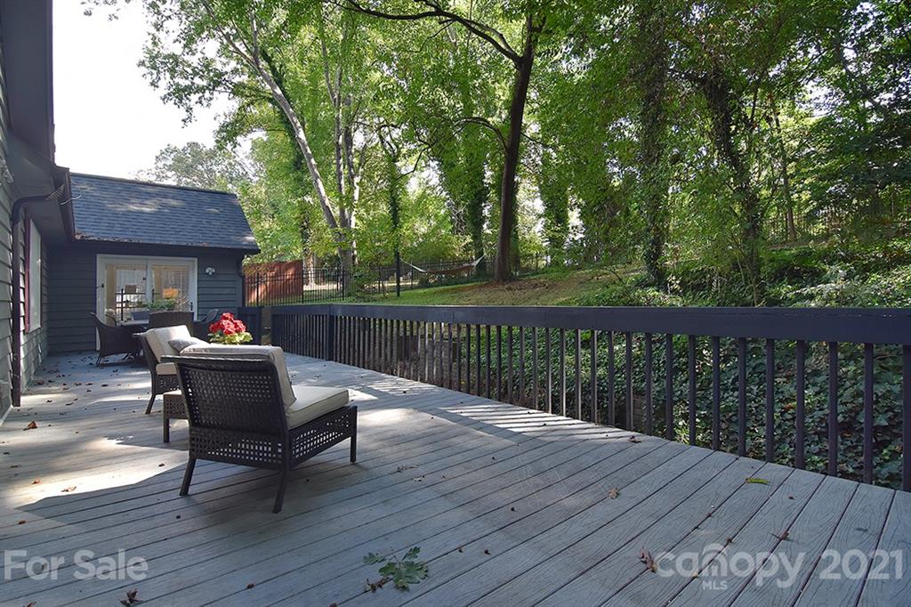 3499 Lake Shore Road South Denver, NC 28037 - Photo 31 of 35 a outdoor view with a sitting space