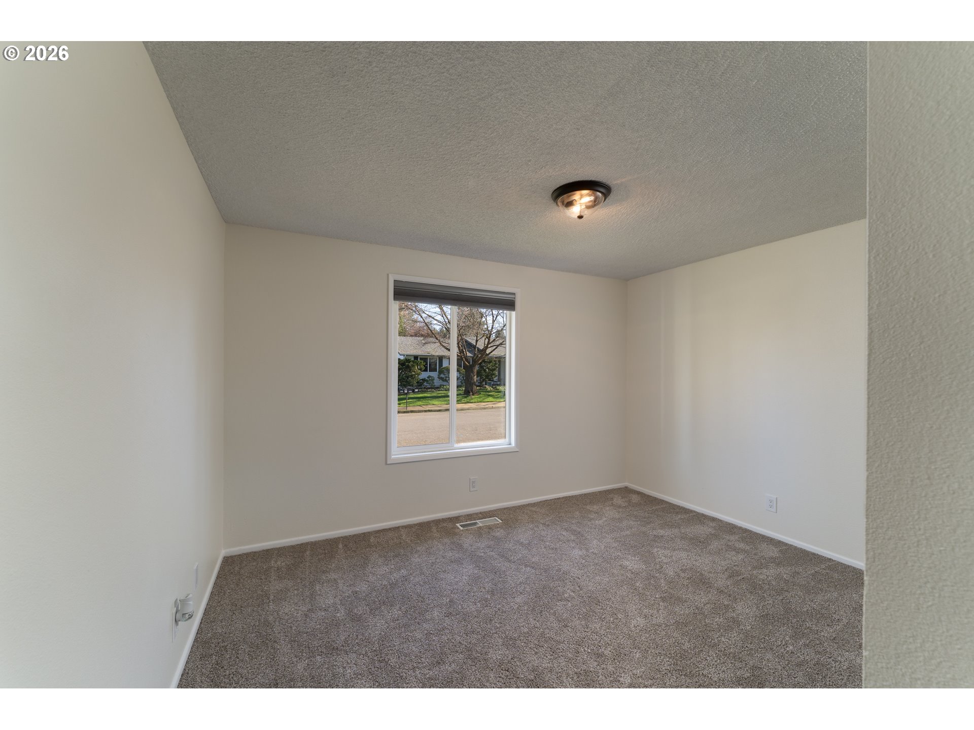 4937 Chehalis Court North Keizer, OR 97303 - Photo 16 of 34