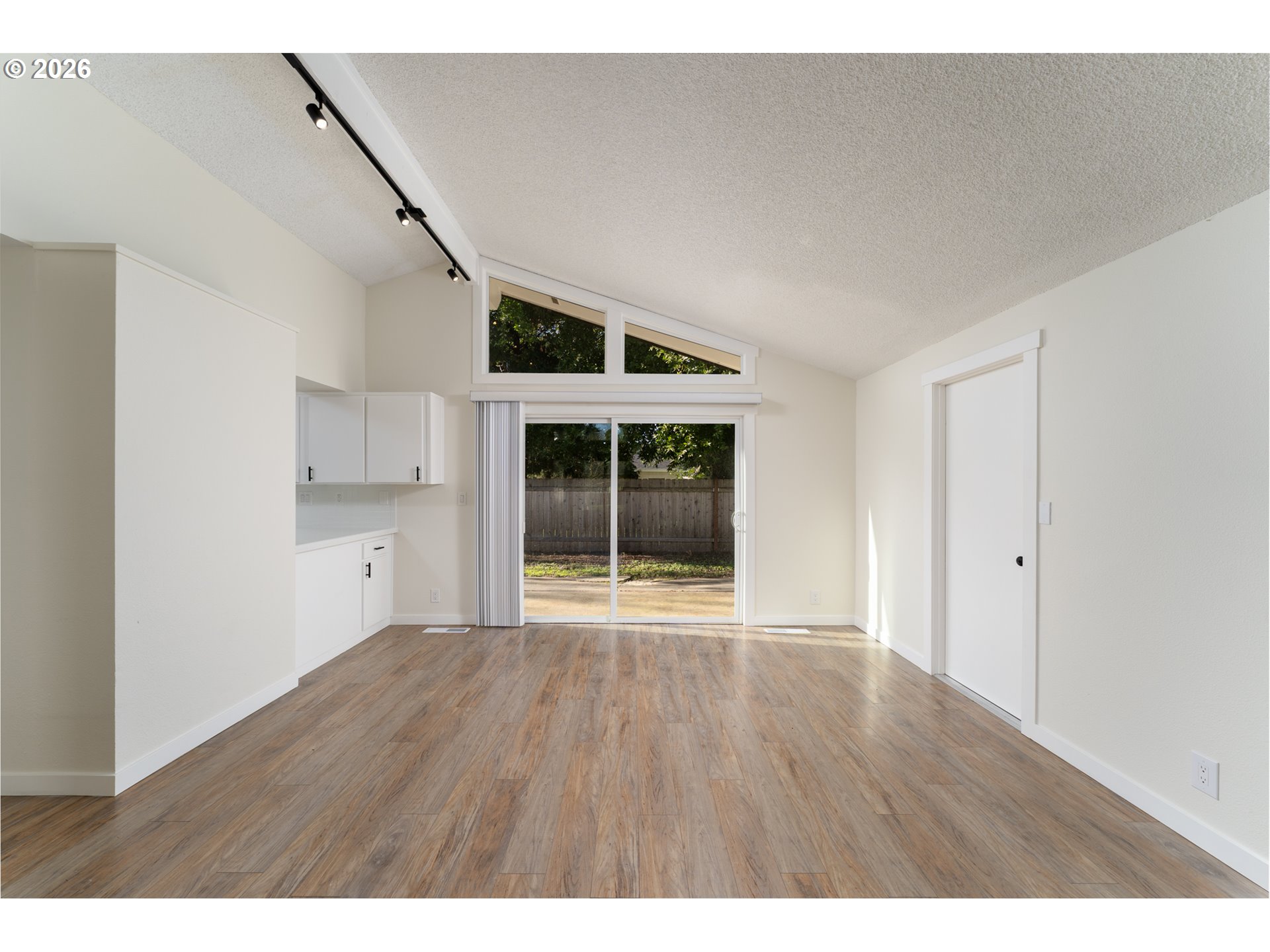 4937 Chehalis Court North Keizer, OR 97303 - Photo 10 of 34