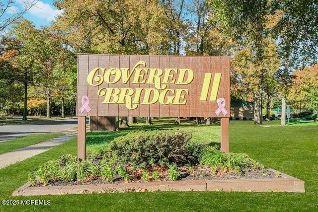 $331,000 | 218 Medford Court, Unit A, Manalapan, NJ 07726