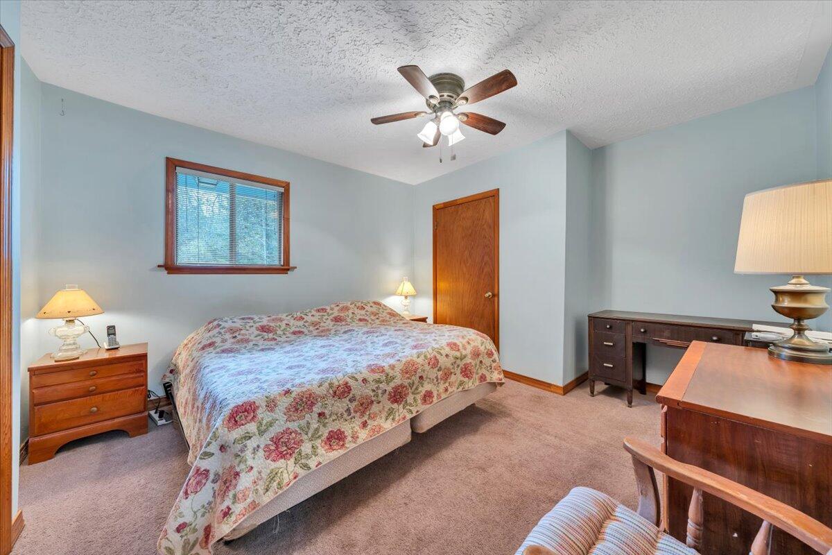 75 Johns Creek Road New Castle, VA 24127 - Photo 24 of 98 030-MIB08169