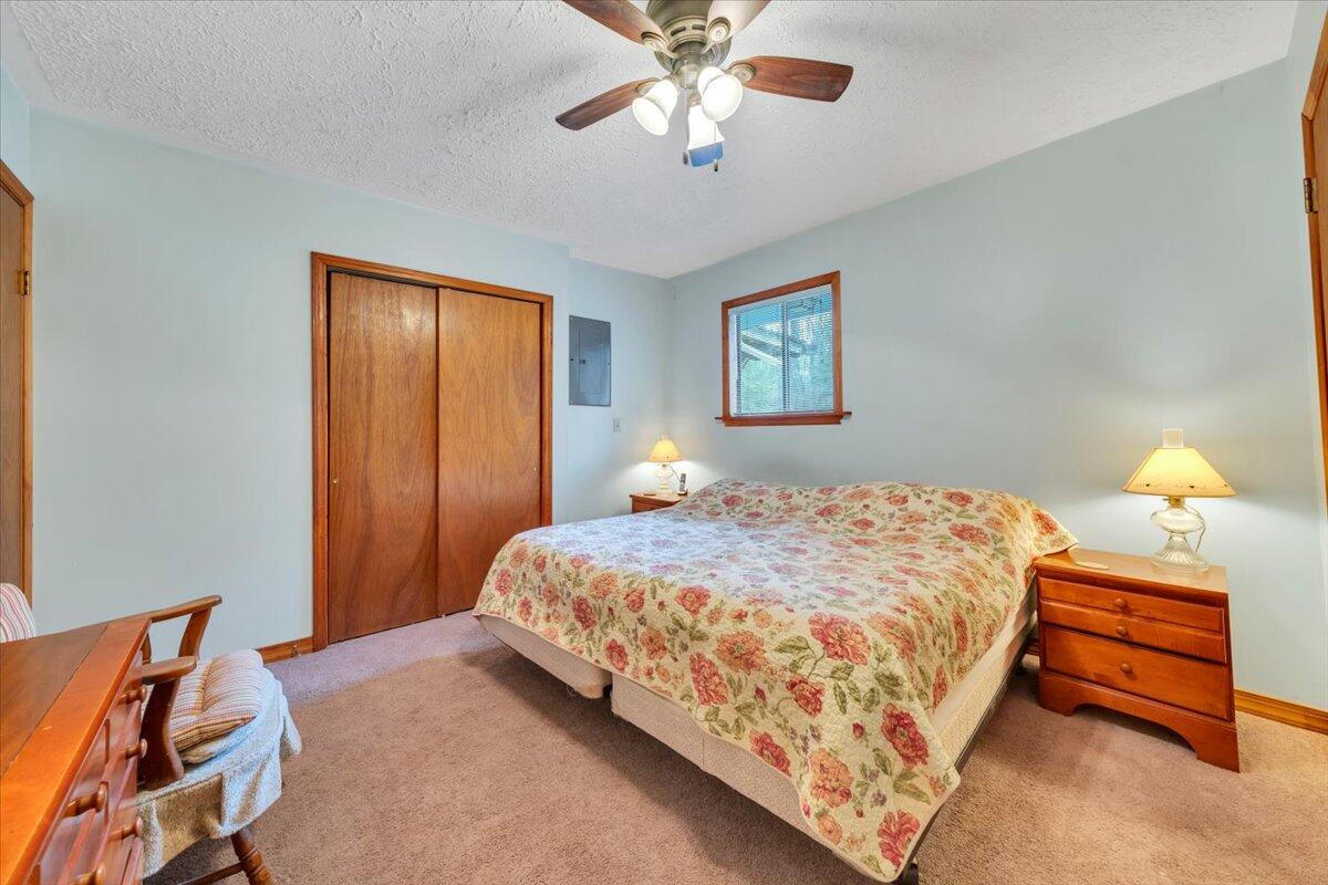 75 Johns Creek Road New Castle, VA 24127 - Photo 25 of 98 031-MIB08172