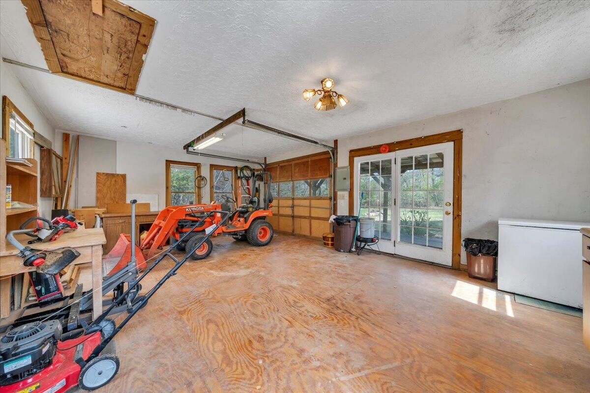 75 Johns Creek Road New Castle, VA 24127 - Photo 52 of 98 059-MIB08070