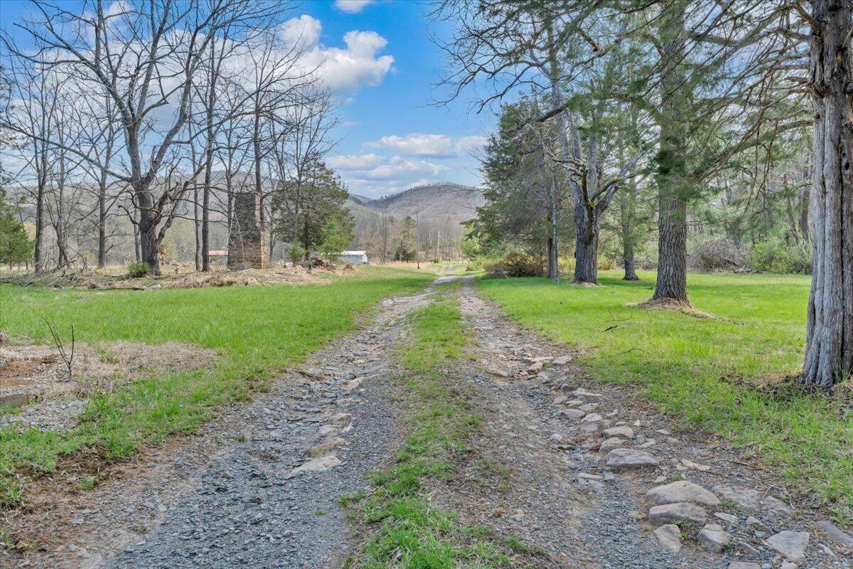 75 Johns Creek Road New Castle, VA 24127 - Photo 59 of 98 066-MIB08010