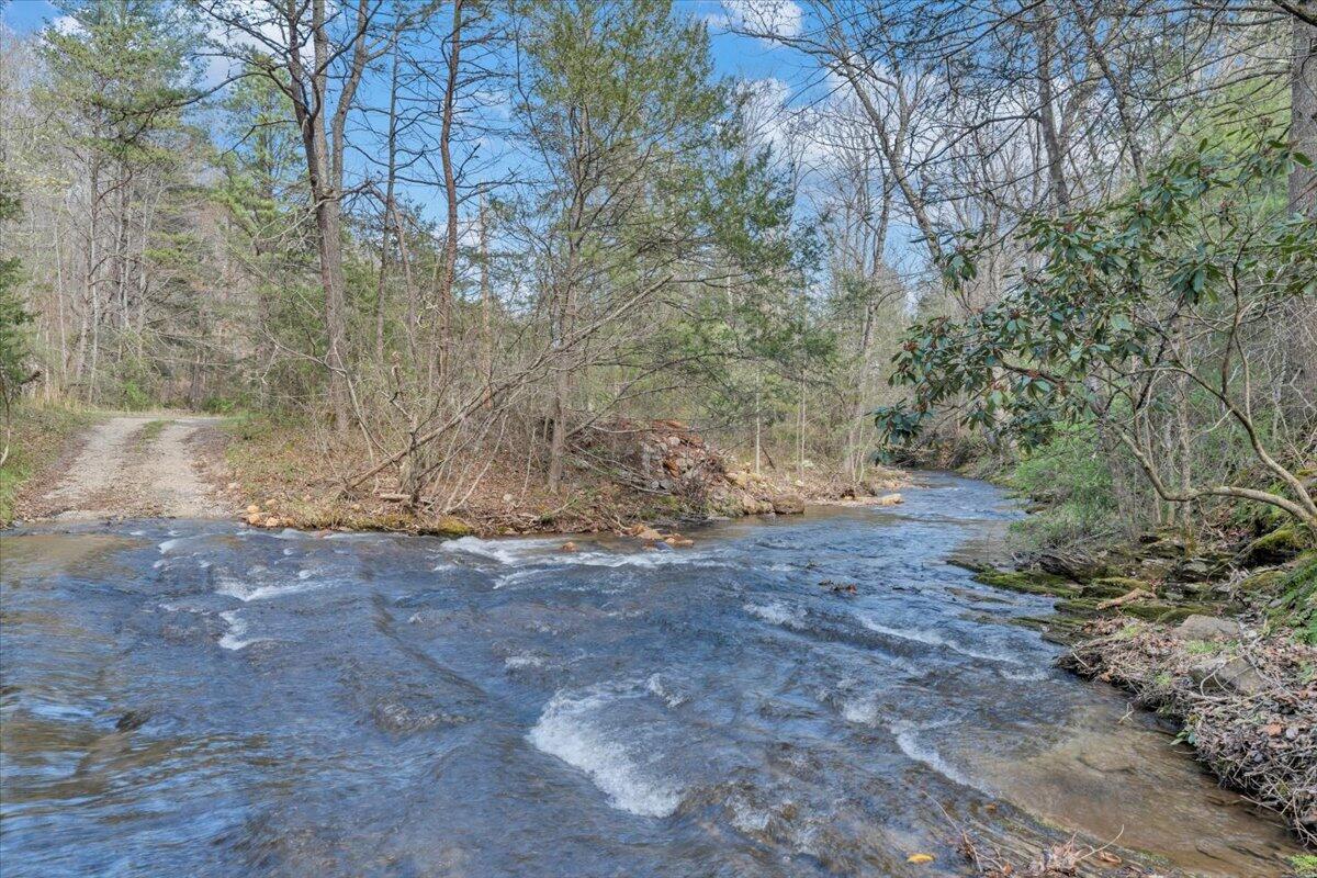 75 Johns Creek Road New Castle, VA 24127 - Photo 76 of 98 083-MIB08007