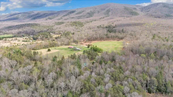 $299,950 | 75 Johns Creek Road, New Castle, VA 24127