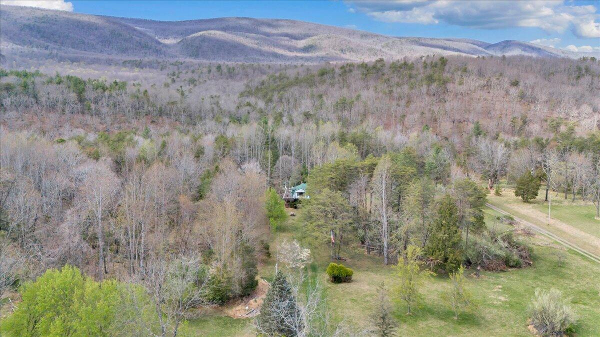 75 Johns Creek Road New Castle, VA 24127 - Photo 86 of 98 093-DJI_20260406162634_0051_D