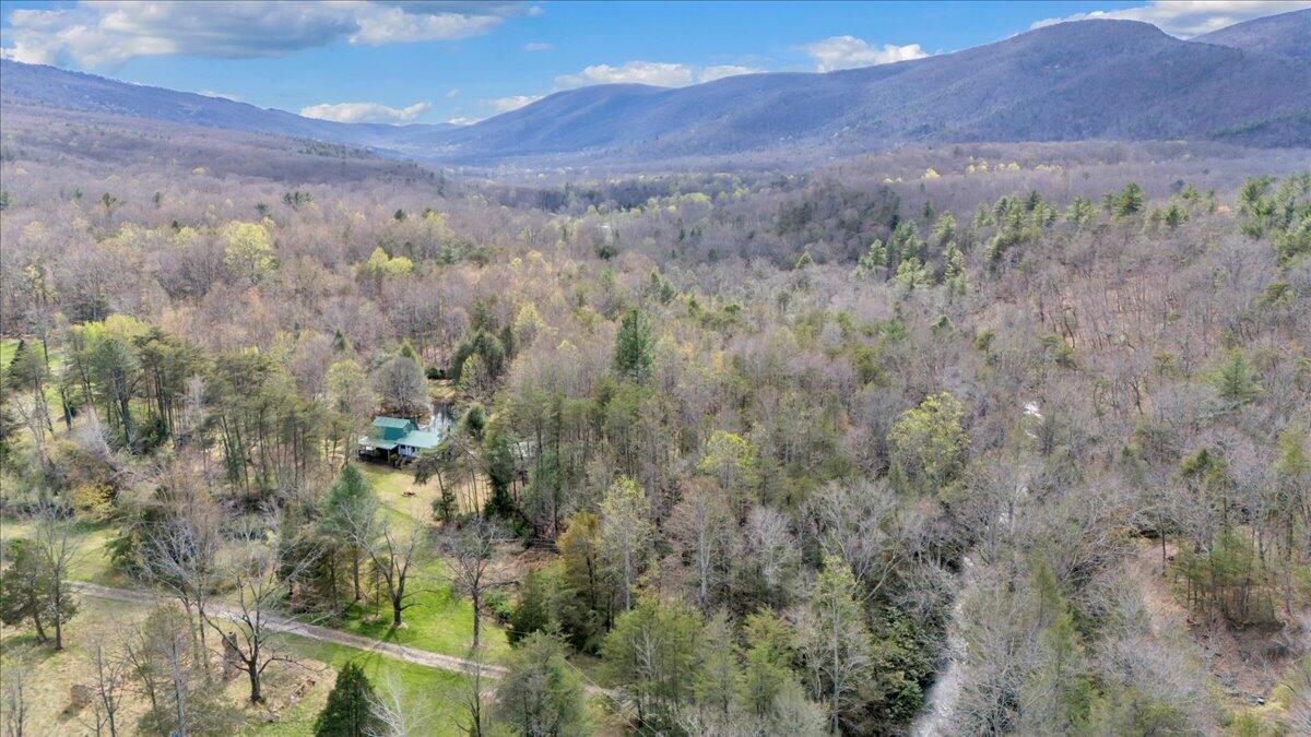 75 Johns Creek Road New Castle, VA 24127 - Photo 91 of 98 098-DJI_20260406162301_0040_D