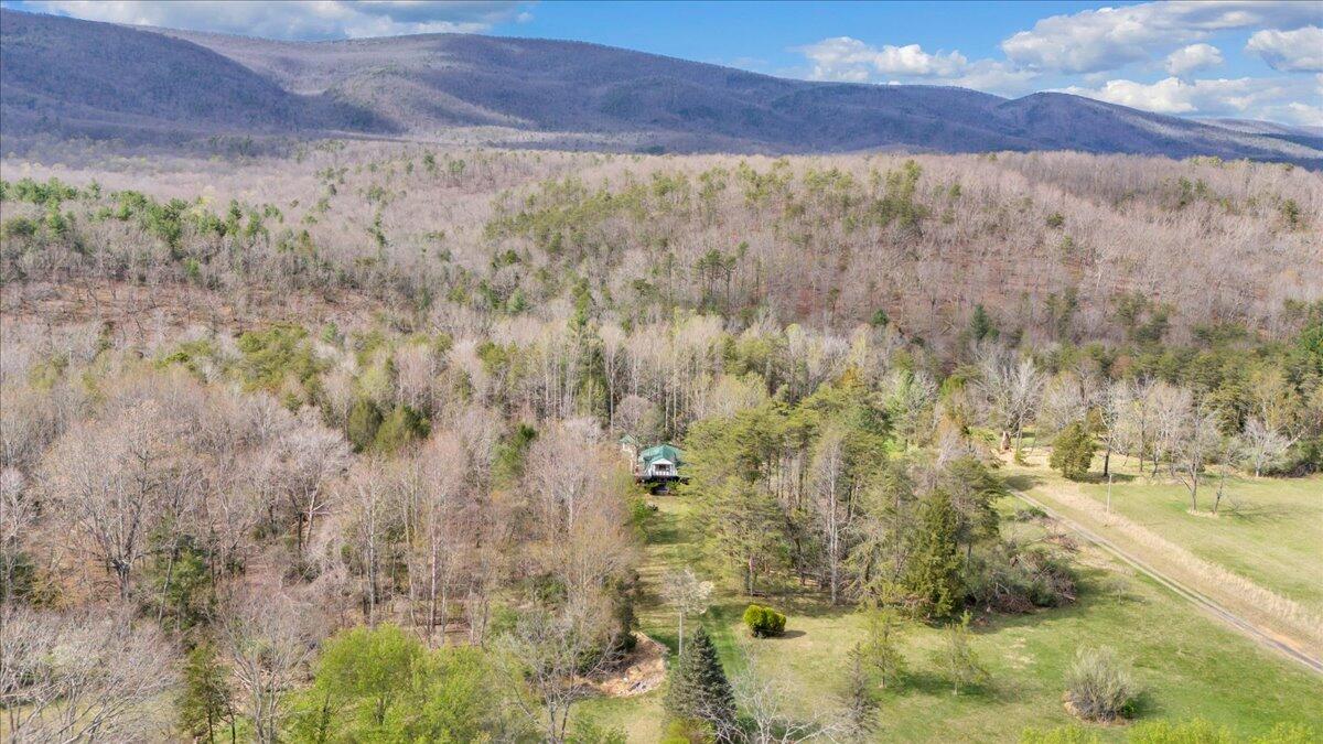 75 Johns Creek Road New Castle, VA 24127 - Photo 97 of 98 003-DJI_20260406162042_0033_D