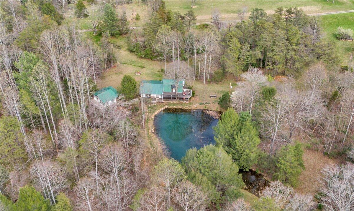 75 Johns Creek Road New Castle, VA 24127 - Photo 98 of 98 004-DJI_20260406162513_0047_D-R5