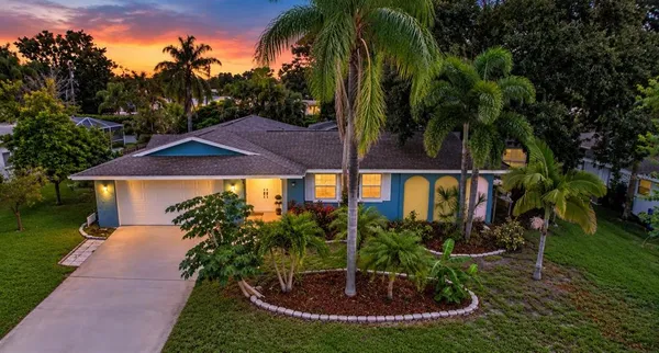 $650,000 | 2225 Snead Avenue, Dunedin, FL 34698