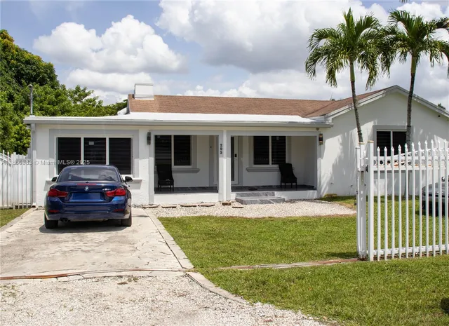 $5,000 | 295 Northeast 150th Street, Miami, FL 33161