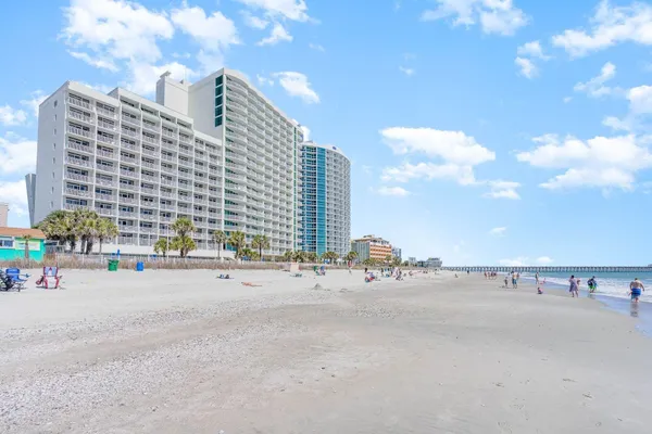 $229,900 | 201 Ocean Boulevard South, Unit 1018, Myrtle Beach, SC 29575