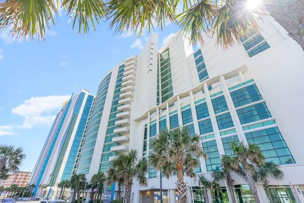 $229,900 | 201 Ocean Boulevard South, Unit 1018, Myrtle Beach, SC 29575