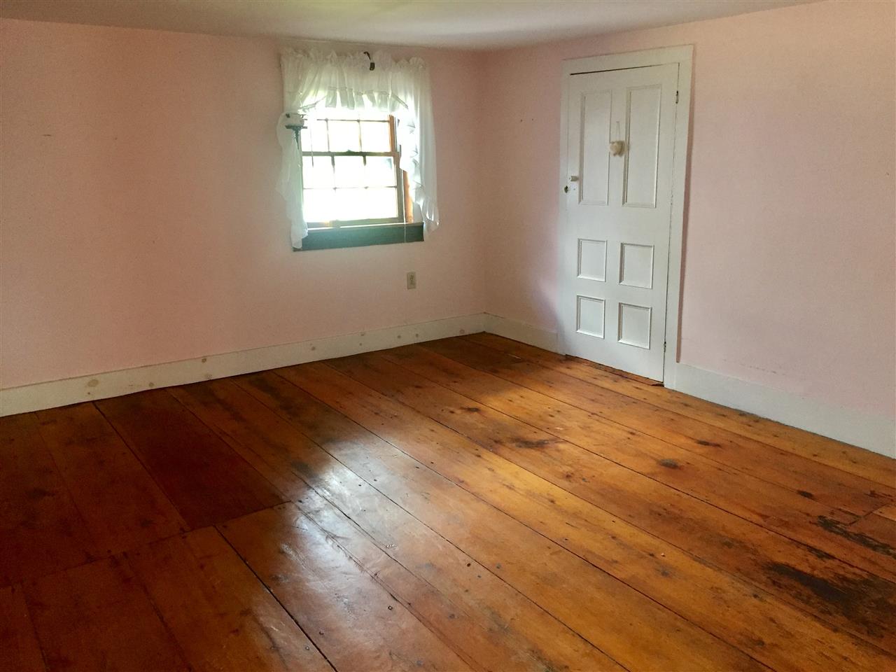 1042 West Fairlee Road West Fairlee, VT 05083 - Photo 16 of 25 Gallery Image 16
