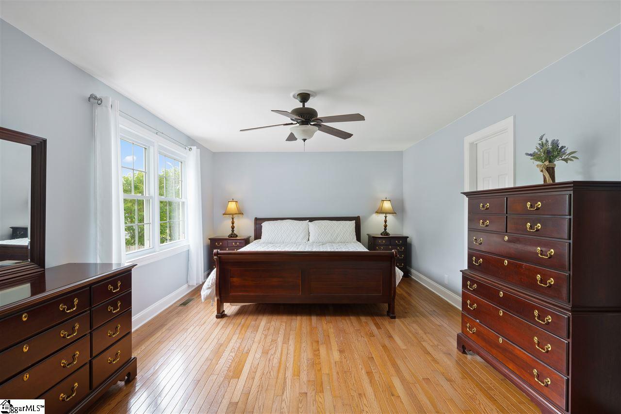 120 Willis Road Taylors, SC 29687 - Photo 14 of 36 Gallery Image 14