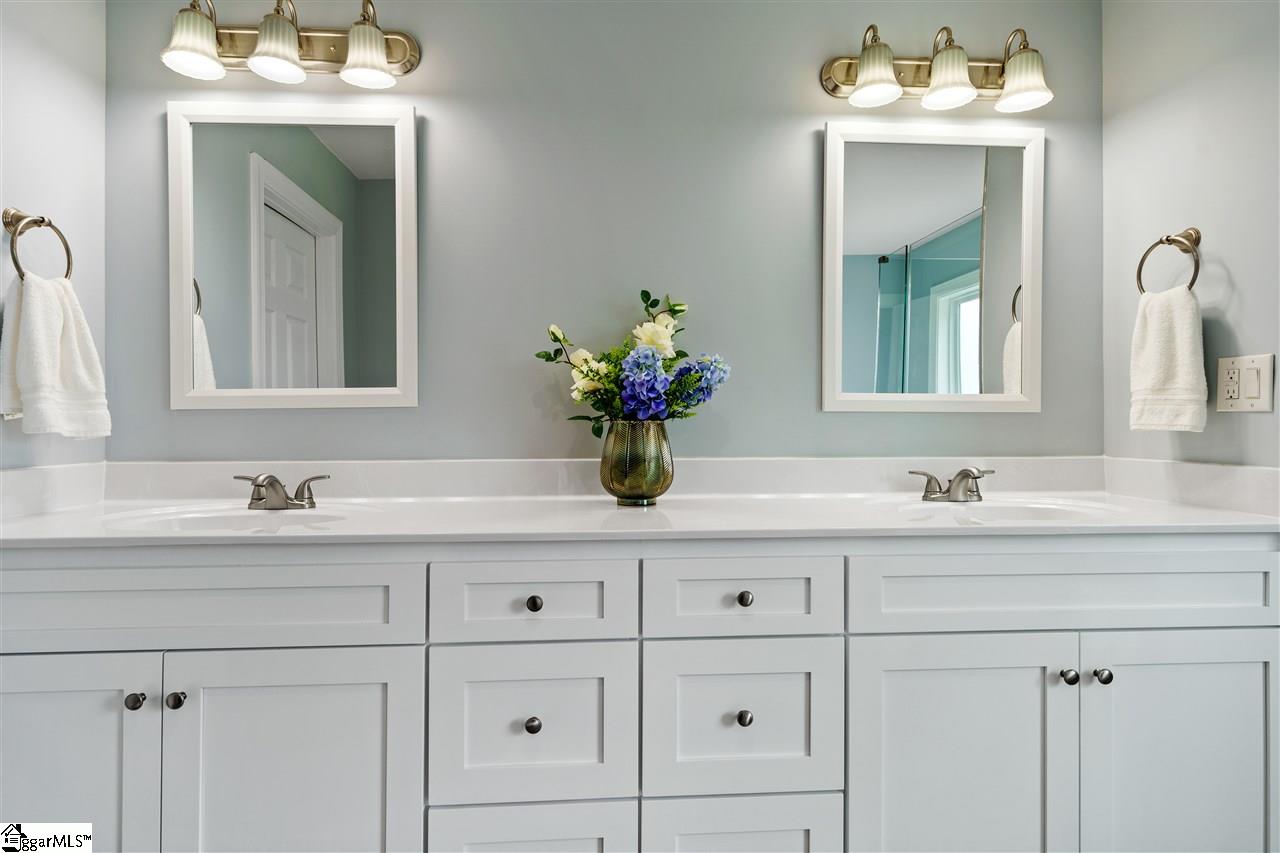 120 Willis Road Taylors, SC 29687 - Photo 17 of 36 Gallery Image 17