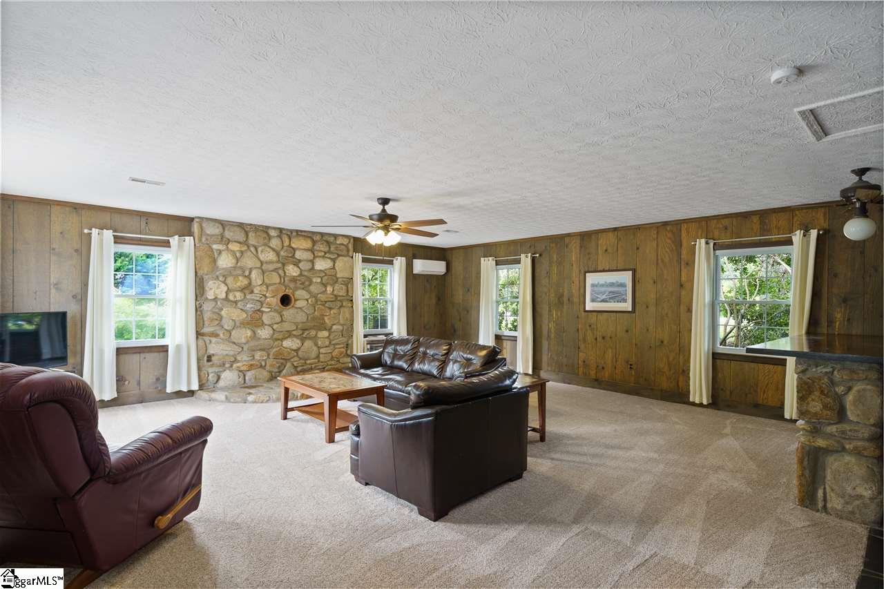 120 Willis Road Taylors, SC 29687 - Photo 23 of 36 Gallery Image 23
