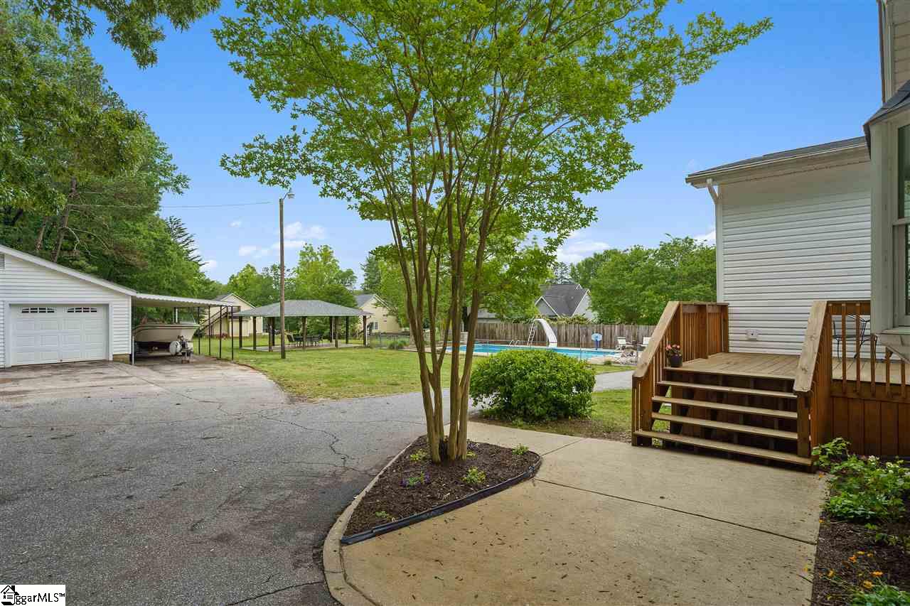120 Willis Road Taylors, SC 29687 - Photo 30 of 36 Gallery Image 30