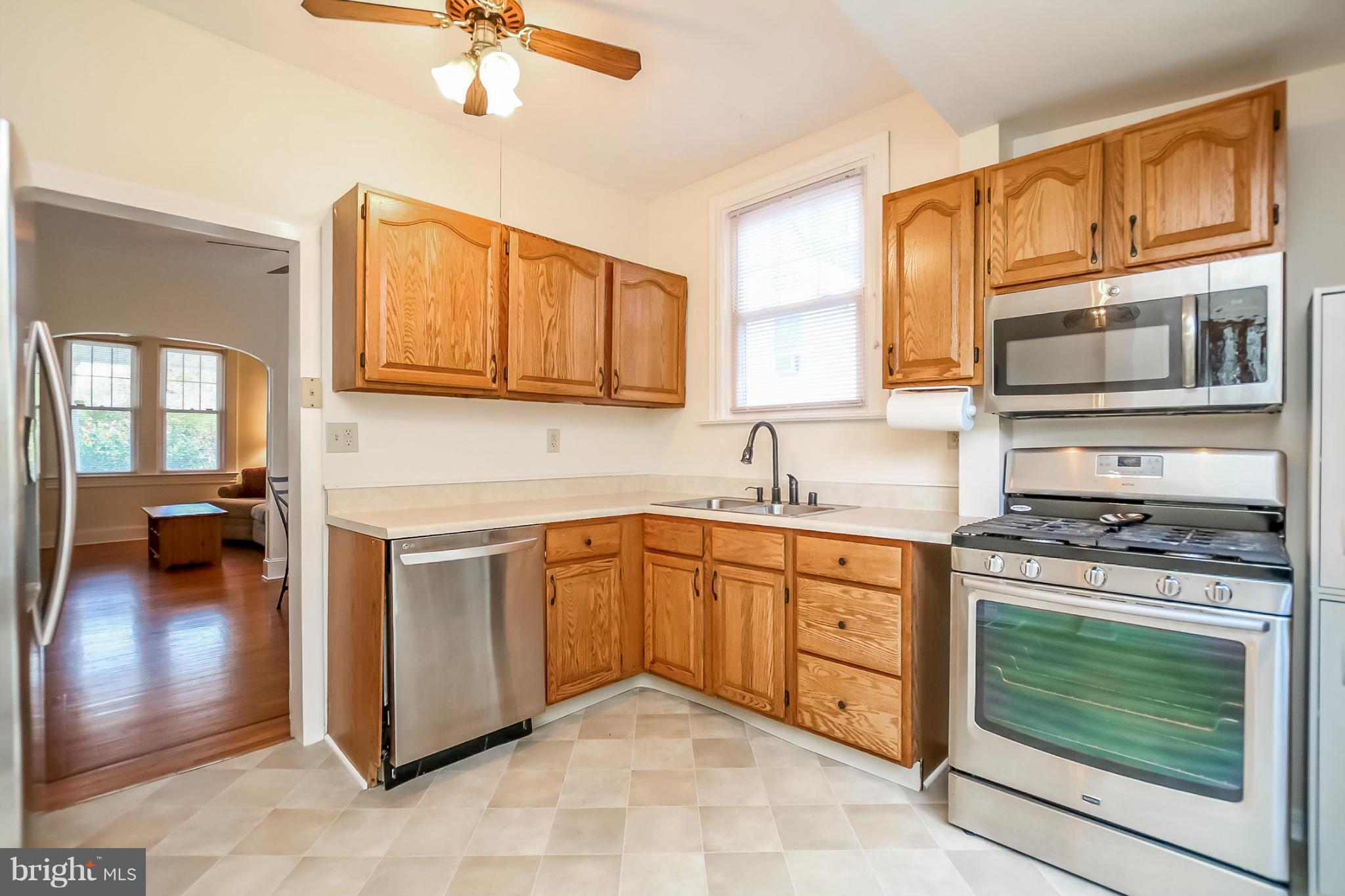 628 North Bend Road Baltimore, MD 21229 - Photo 12 of 30 Kitchen