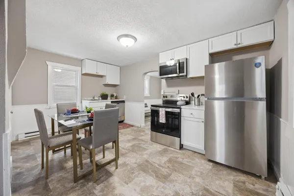 $169,900 | 407 19 1/2 Avenue North, St. Cloud, MN 56303