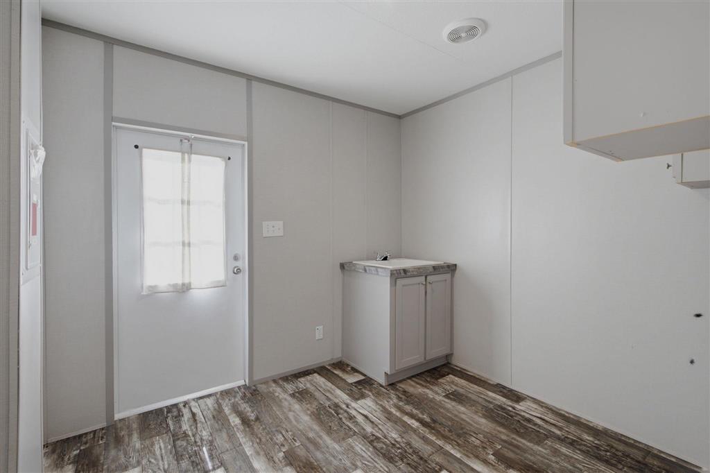 213 Fielding Williams Road Singer, LA 70660 - Photo 14 of 20 Gallery Image 14