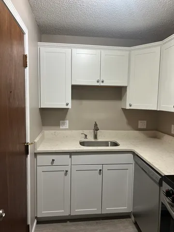 $2,000 | 35 Prospect Street, Unit 102, Woburn, MA 01801