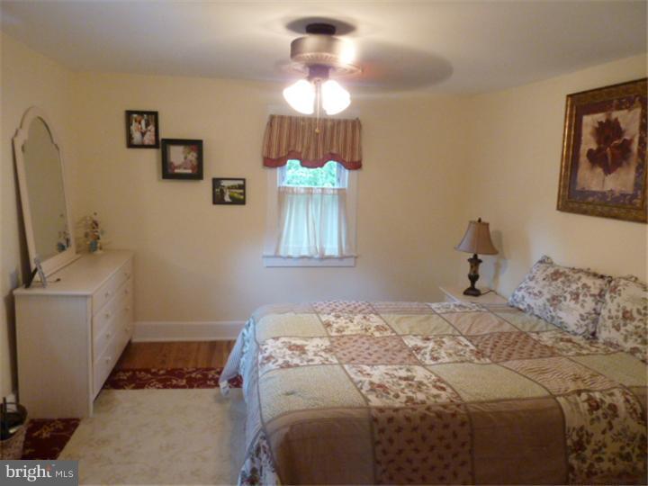 217 Washington Avenue Pitman, NJ 08071 - Photo 11 of 21