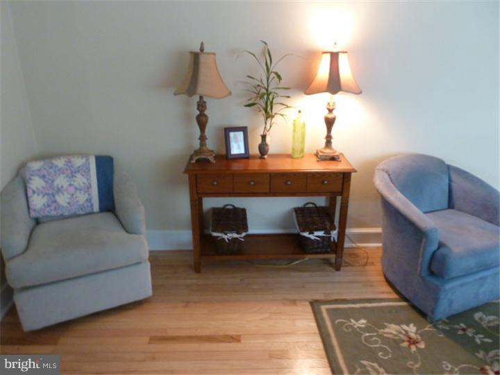 217 Washington Avenue Pitman, NJ 08071 - Photo 4 of 21