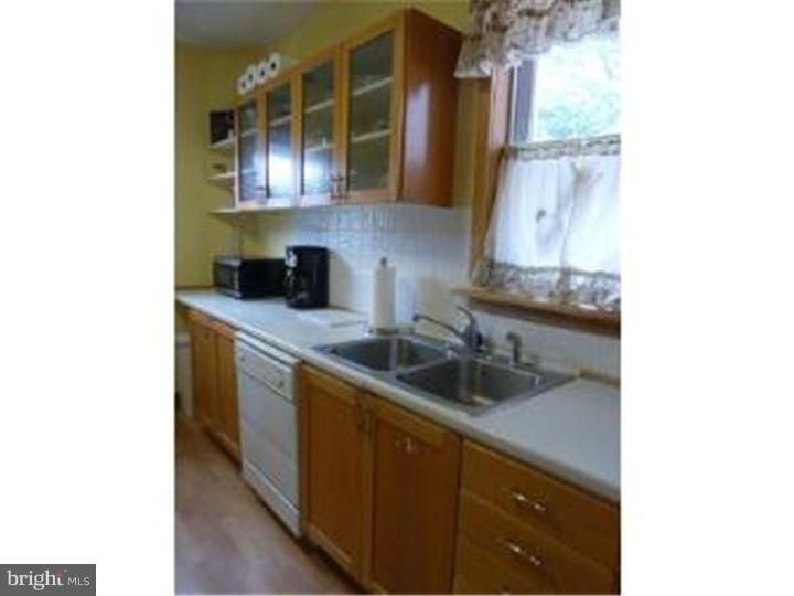 217 Washington Avenue Pitman, NJ 08071 - Photo 8 of 21
