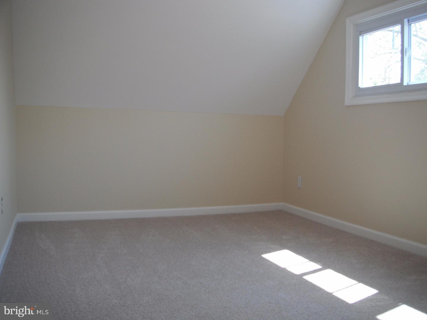 25 Inland Road Levittown, PA 19057 - Photo 13 of 18 Bedroom 3