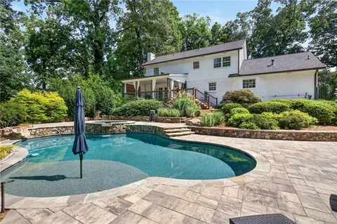 $1,100,000 | 4766 Chamblee Dunwoody Road, Dunwoody, GA 30338