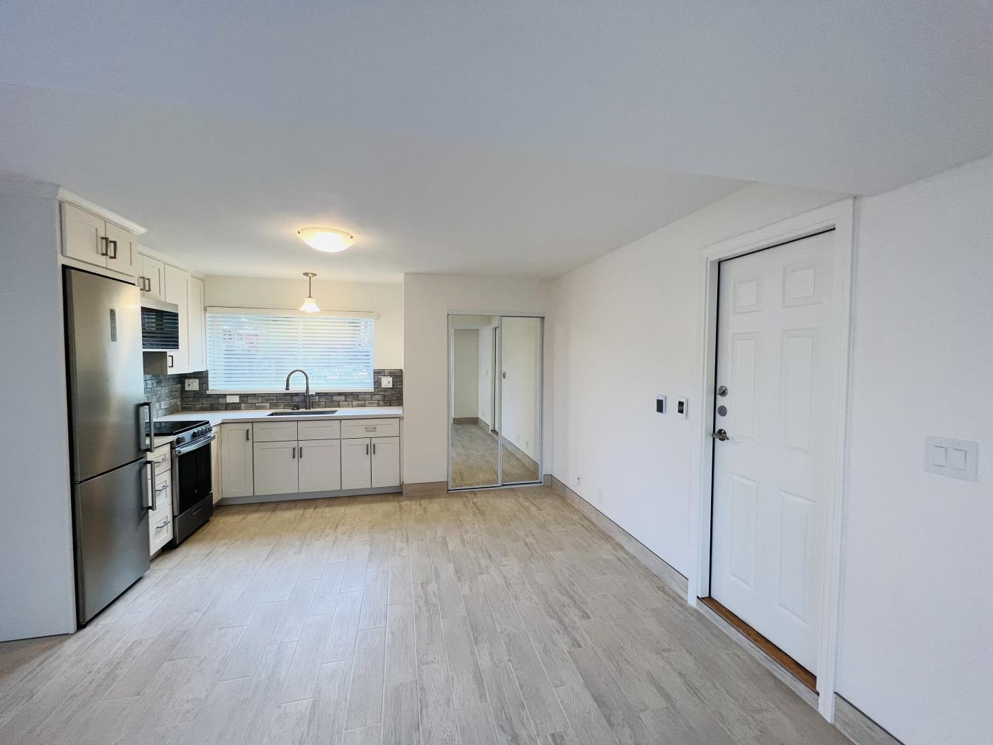 3 A Celia Court, Unit A Pacifica, CA 94044 - Photo 4 of 12