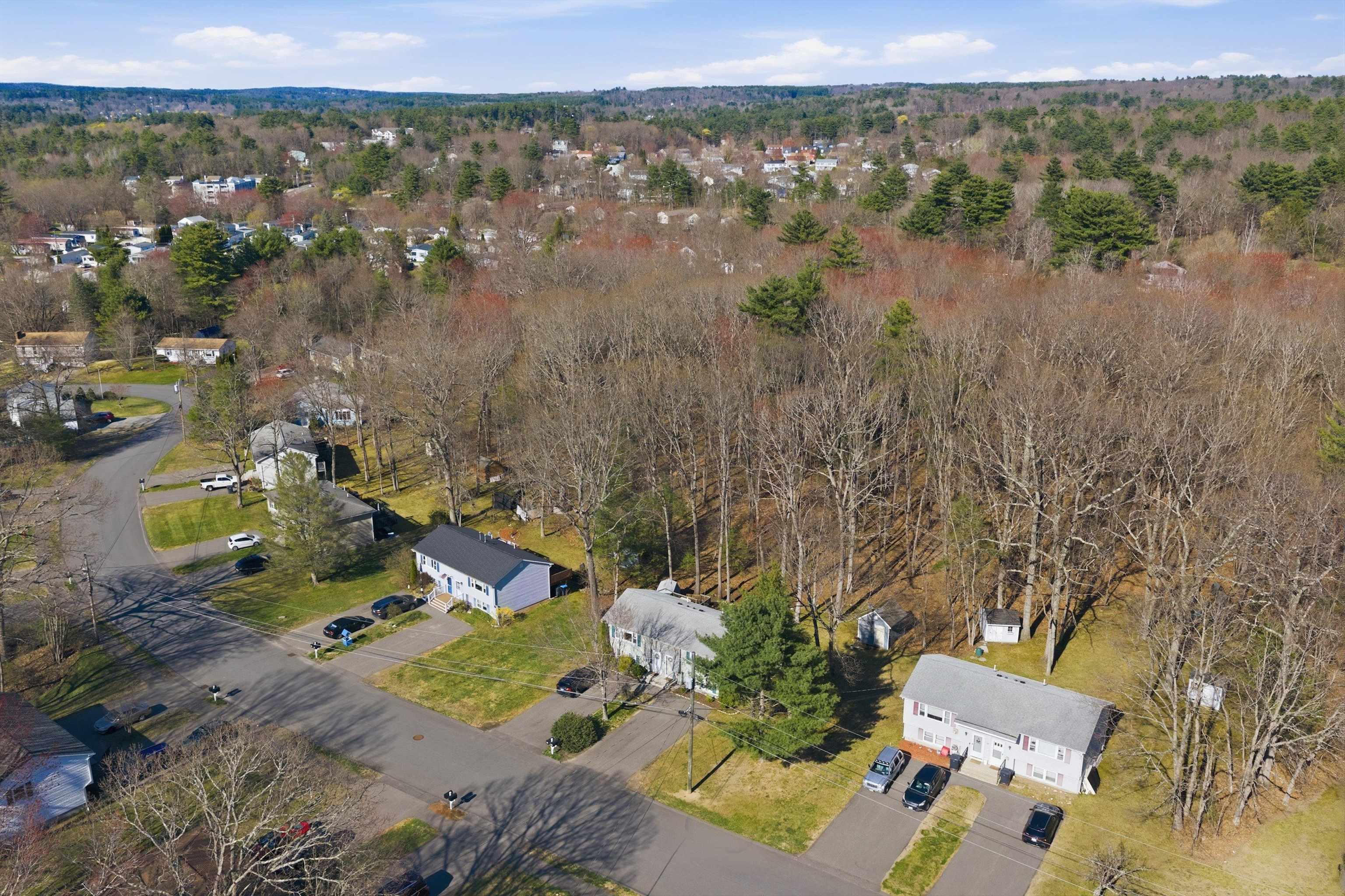 22 Derryfield Road, Unit R Derry, NH 03038 - Photo 38 of 47