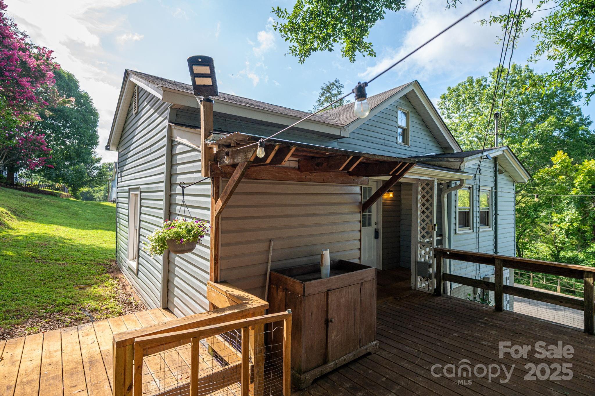 109 Riverside Drive Cramerton, NC 28032 - Photo 18 of 29