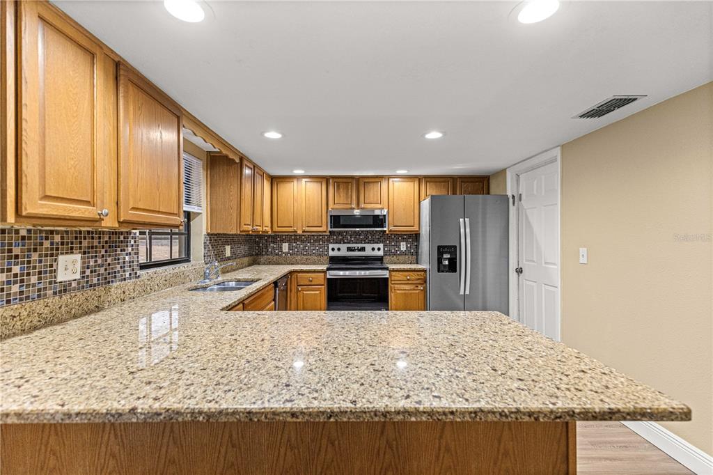 16051 Southwest 52nd Ave Road Ocala, FL 34473 - Photo 15 of 58